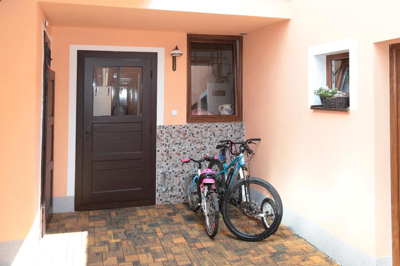 Domecek Ve Dvore Bechyně Exteriör bild