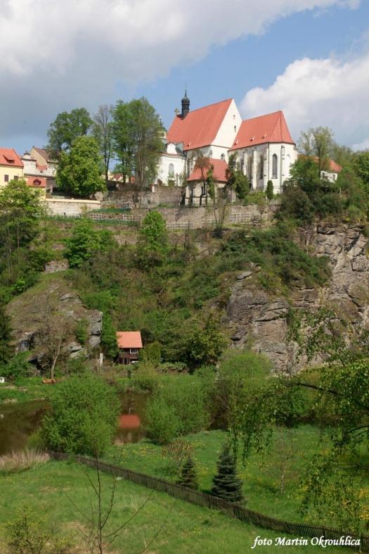 Domecek Ve Dvore Bechyně Exteriör bild